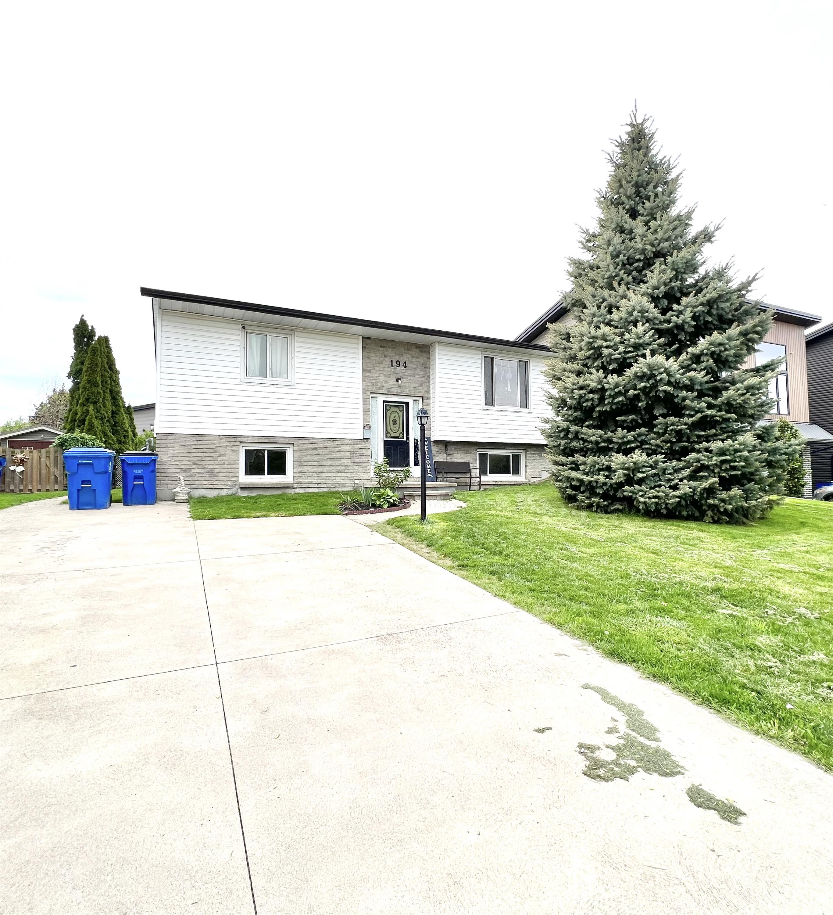 194 Merritt Avenue - 2