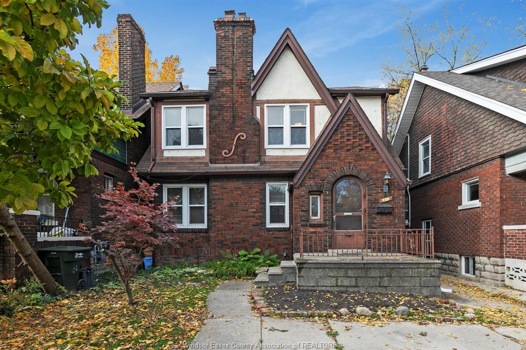 431 Randolph Avenue- Main